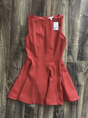 Ausgestelltes sommerkleid - ausgestelltes,